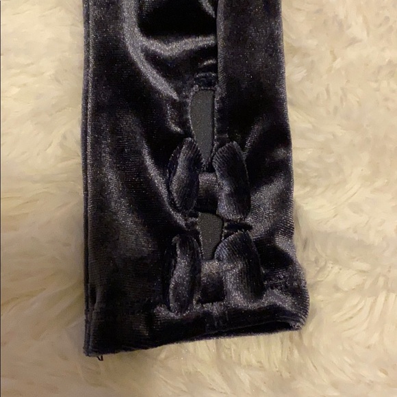 Velour bow detailed Legging Pant - Picture 4 of 4